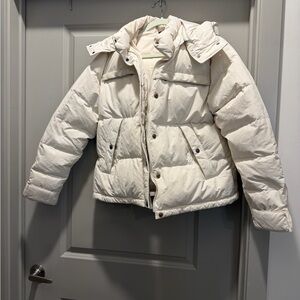 The North Face Kids Ivory Puffer Jacket